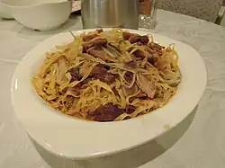 Fried noodle with charsiu