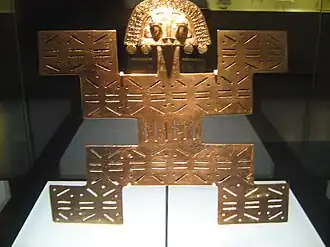 Pectoral; 1 CE-550; tumbaga; 23.4 x 25.7 cm; Gold Museum (Bogotá, Colombia)
