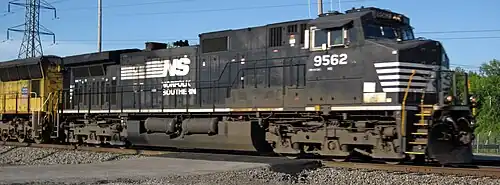 Norfolk Southern #9562 in Ohio (since sold off to Ferromex as an AC44C6M)