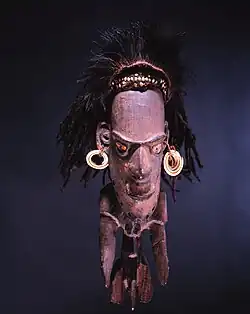 Ornament for a sacred flute, Mundugumor people, Yuat River, East Sepik Province, Papua New Guinea, 19th century