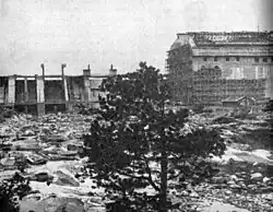 Jäniskoski power plant in 1944. The concrete building on the right is the bomb shelter for the generator hall.