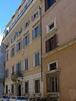 8 Palazzo Cisterna