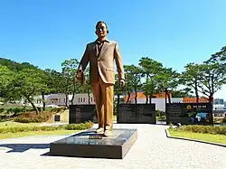 The five-meter-tall bronze statue of Park (2017)