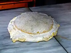 Flor de Guía cheese