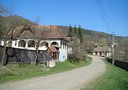 Cându