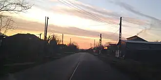 County road DJ100B in Bărăitaru