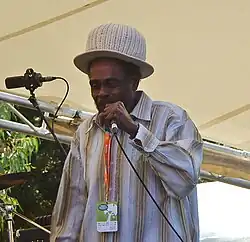 Prince Alla performing in 2015