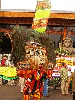 A demonstration of Reog Ponorogo.