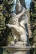 Statue of Hercules and the Nemean lion