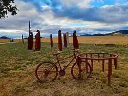 A picture of a work at Lizoáin-Arriasgoiti which is dedicated to the victims of the 1936 coup.