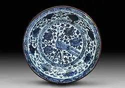 Dish with peacock and grapes decoration, Later Lê dynasty period, 15th century. Museum of Fine Arts, Boston.