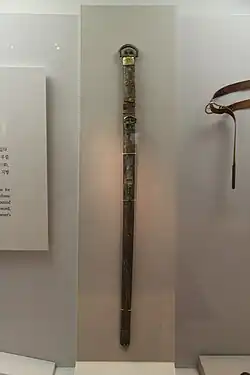 Iron sword, Silla