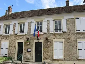 The town hall in Sivry-Courtry