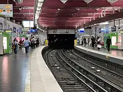 Line 3 platforms at Opéra