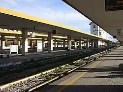 View of the platforms.