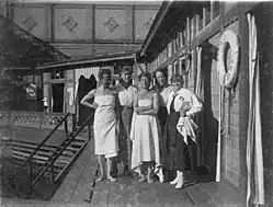 Women's section, 1918