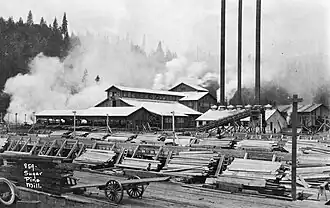 The Madera Sugar Pine company expanded the Sugar Pine Mill complex after a catastrophic fire in 1922.[13]