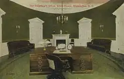 Theodore Roosevelt desk in the Taft Oval Office, 1909.