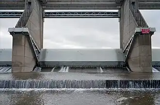 Tainter gate at McAlpine Dam, 1998