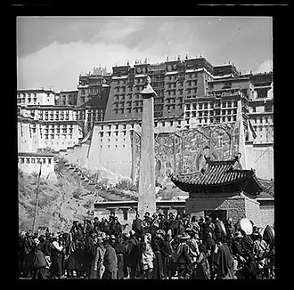 The Sertreng ceremony on 28 April 1949 with thangkas on the front of the palace