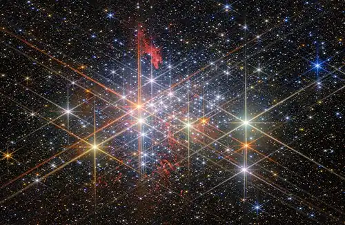 JWST image of star cluster Westerlund 1 with diffraction spikes