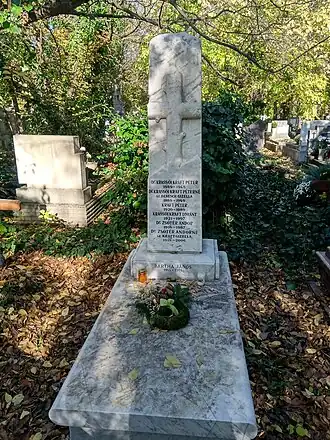 The grave of John Bartha is in the New Public Cemetery in Budapest.