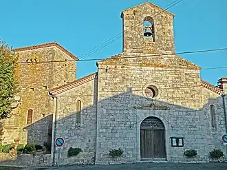 The church and tower in Laugnac