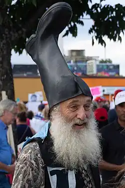 Vermin Supreme, performance artist, and activist; former Libertarian Party Judicial Committee member (2020–2022)[119]