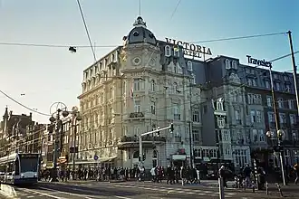 Victoria Hotel on the corner with Damrak