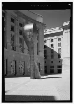 Bearing Witness by Martin Puryear in Woodrow Wilson Plaza of the Ronald Reagan Building