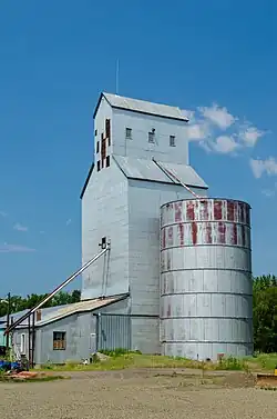 Grain elevator in Wallowa