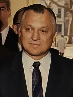 Governor Wally Hickel of Alaska (endorsed Nixon)[112]